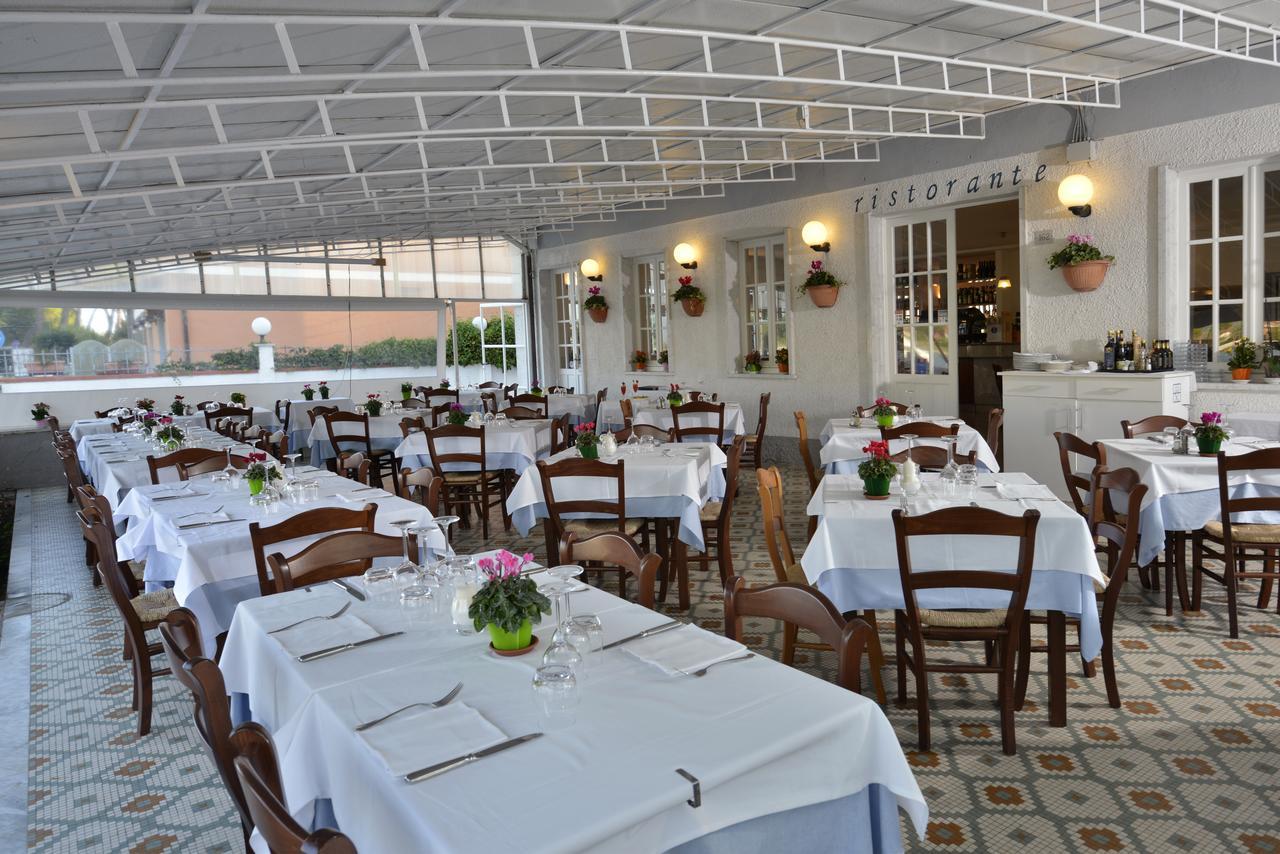 Hotel Garden Bocca Di Magra Exterior foto