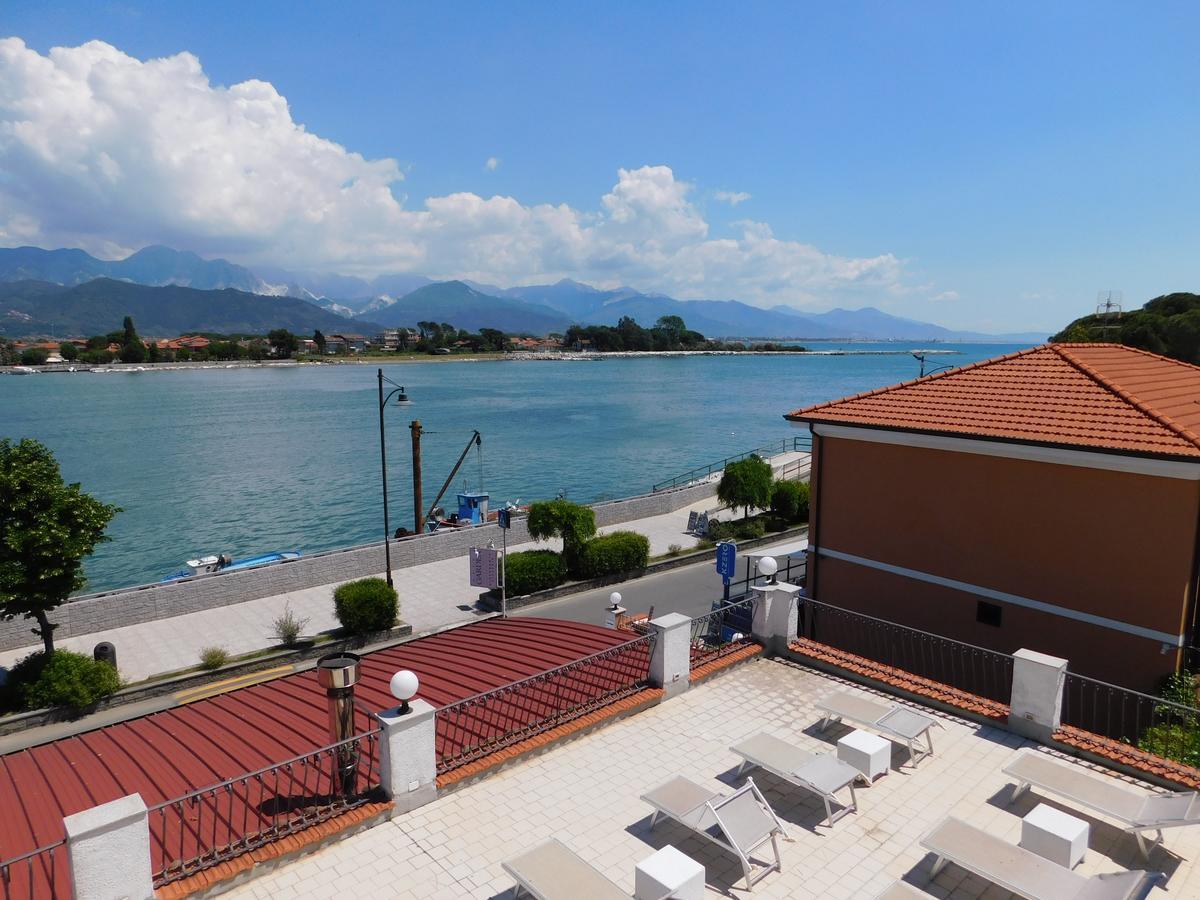Hotel Garden Bocca Di Magra Exterior foto
